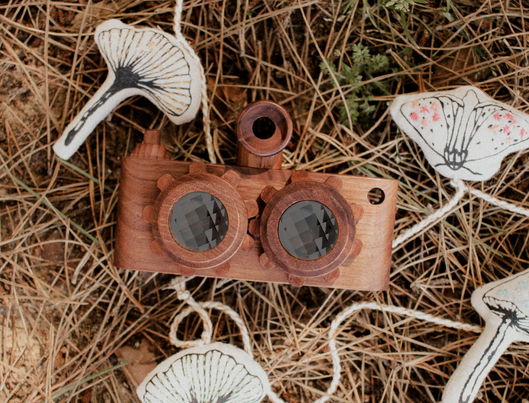 Explore our eco-friendly double lens wooden toy camera, crafted with precision to ignite imagination and creativity. This durable wooden camera inspires storytelling, fun, and the love of photography in children. Invest in this timeless and educational toy for skill development today!